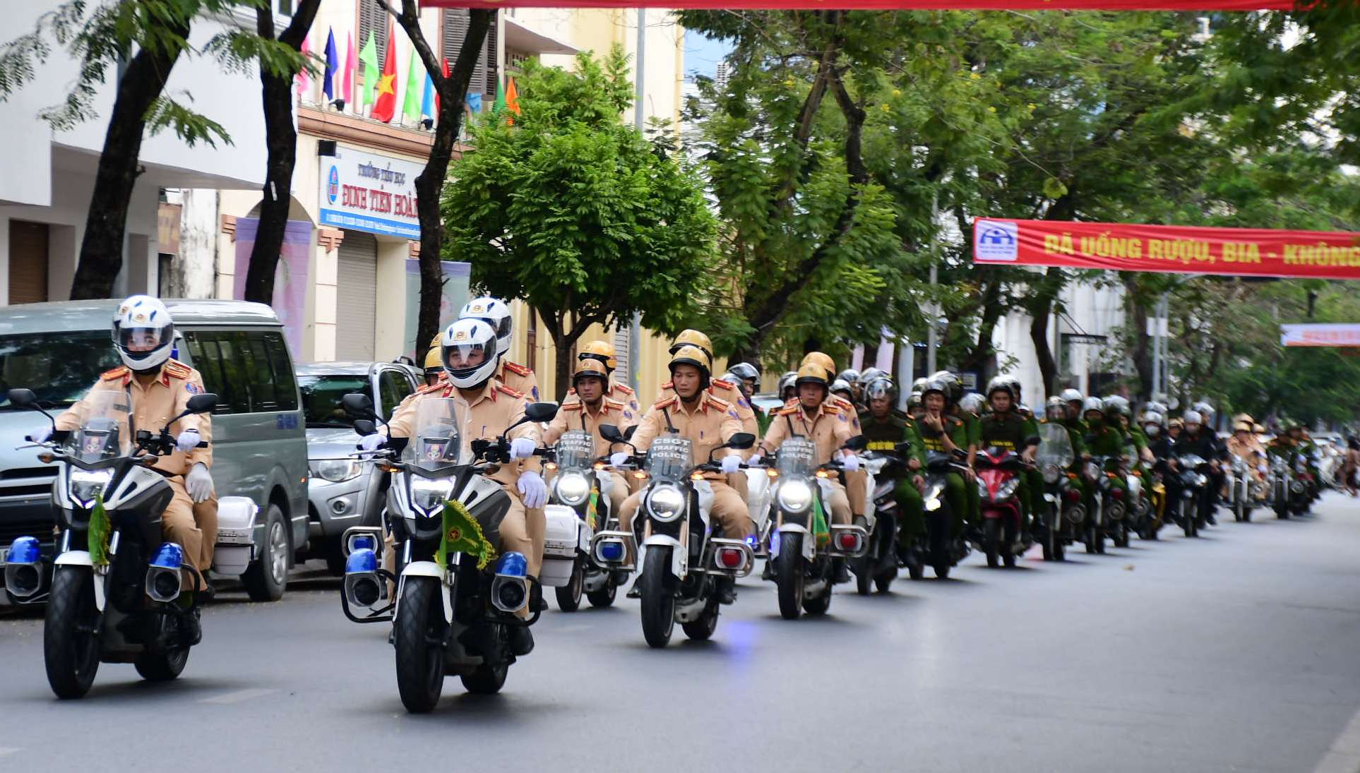 Đảm bảo tuyệt đối an ninh trật tự và trật tự an toàn giao thông nghỉ lễ 30/4 và 1/5